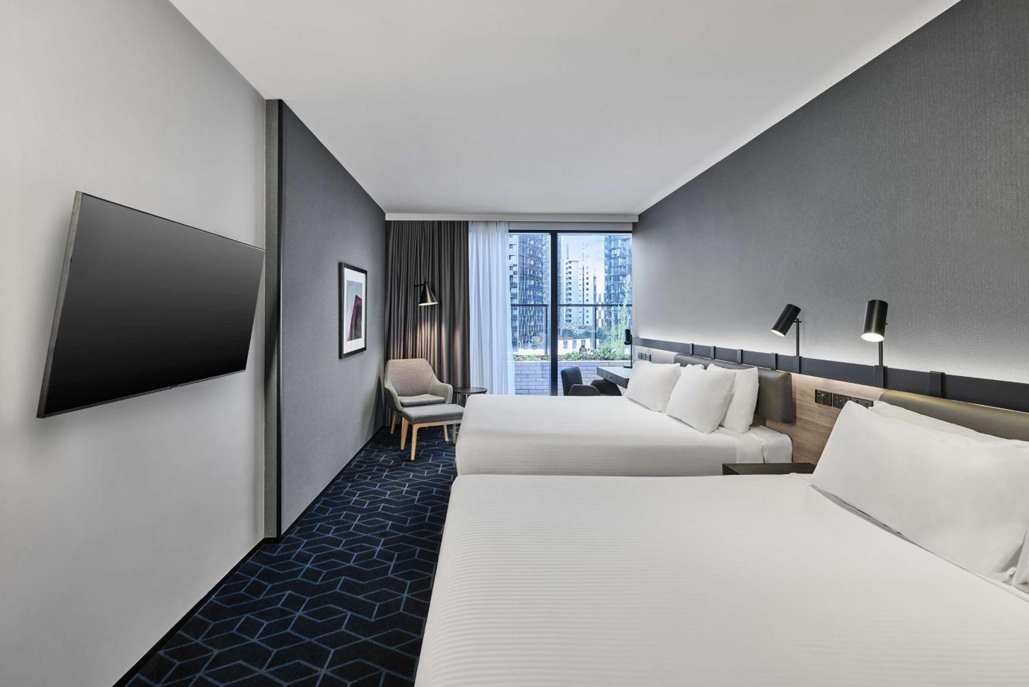 Vibe Hotel Melbourne Docklands Exterior foto