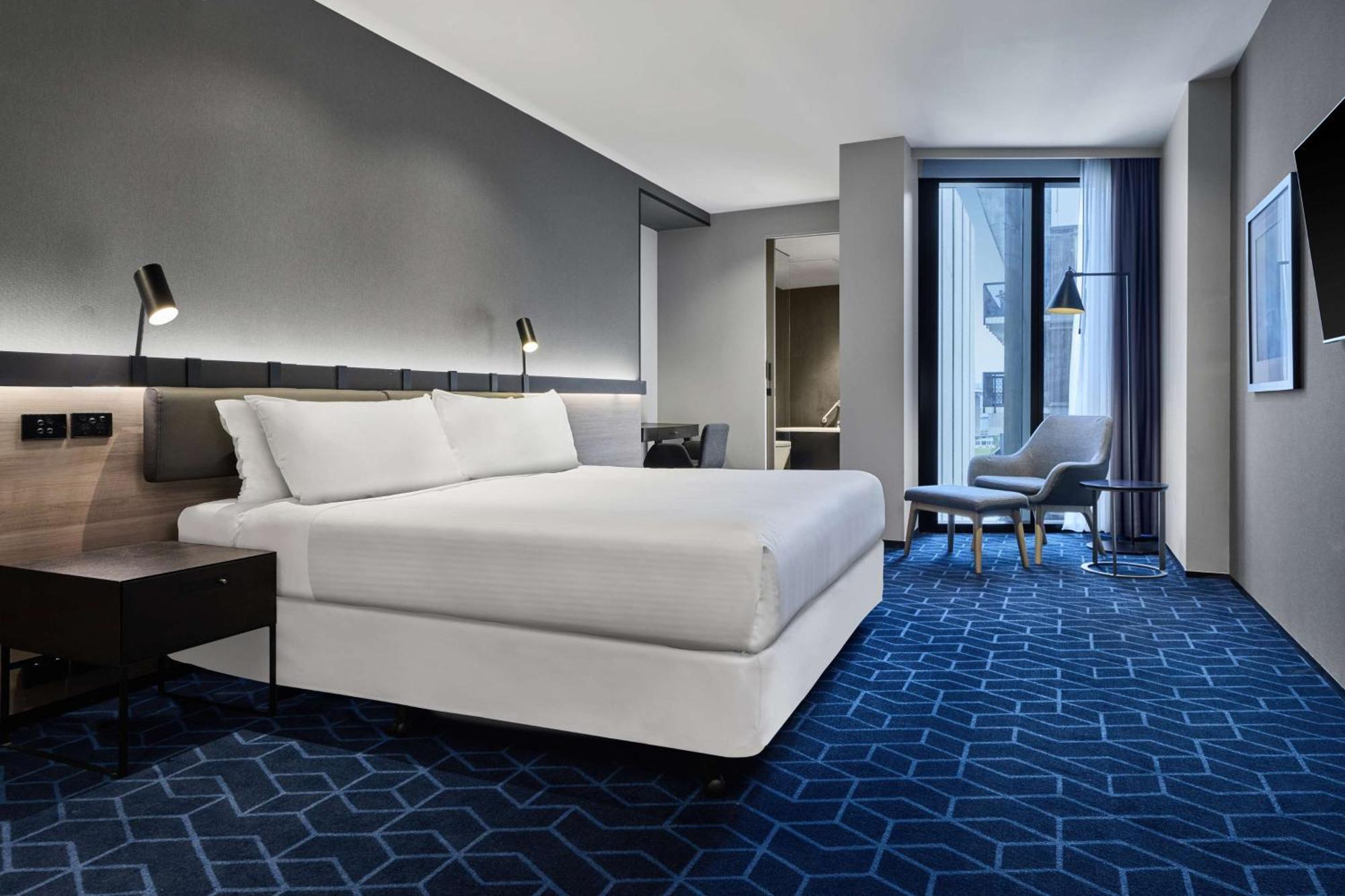Vibe Hotel Melbourne Docklands Exterior foto