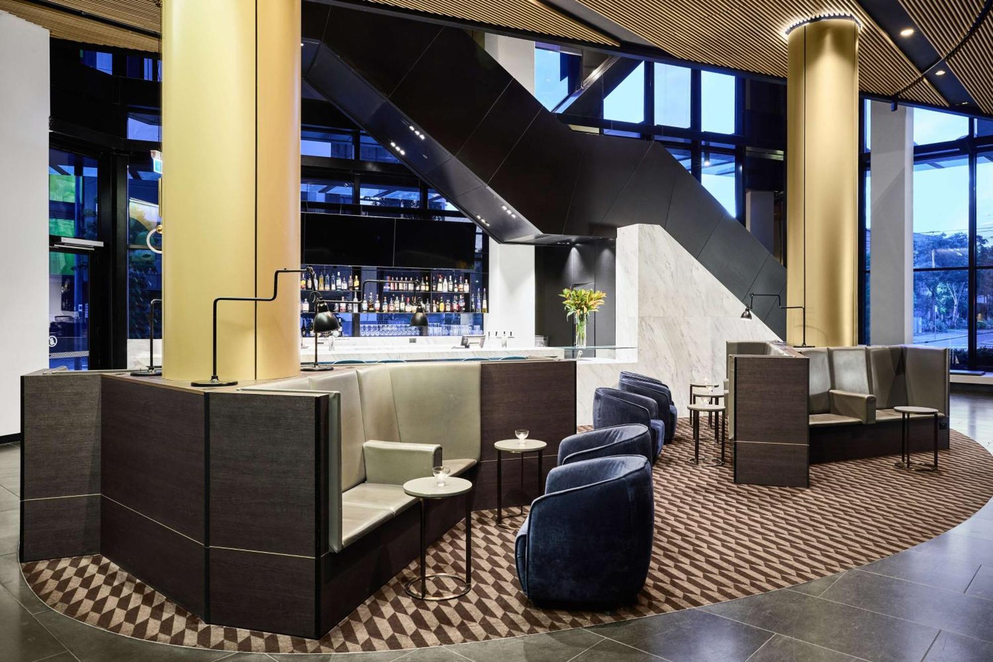 Vibe Hotel Melbourne Docklands Exterior foto
